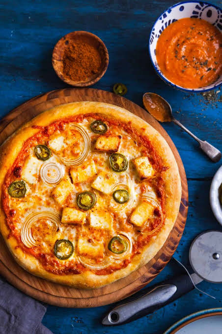 Salsa Paneer Pizza